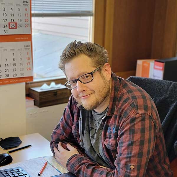 thomas_600x600